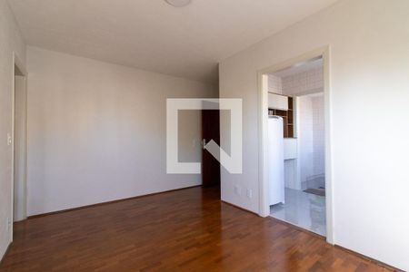 Sala de apartamento para alugar com 1 quarto, 48m² em Centro, Campinas