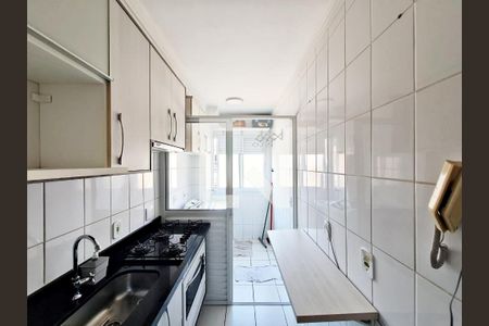 Cozinha de apartamento para alugar com 2 quartos, 47m² em Vila Florida, Guarulhos