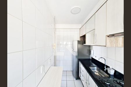 Cozinha de apartamento para alugar com 2 quartos, 47m² em Vila Florida, Guarulhos