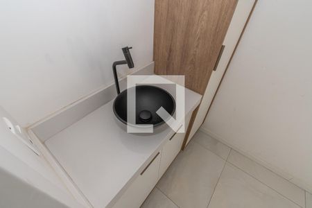 Banheiro da Suíte de apartamento para alugar com 2 quartos, 52m² em Jardim Sao Sebastiao, Hortolândia