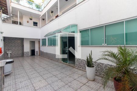 Quintal de casa para alugar com 7 quartos, 500m² em Carandiru, São Paulo