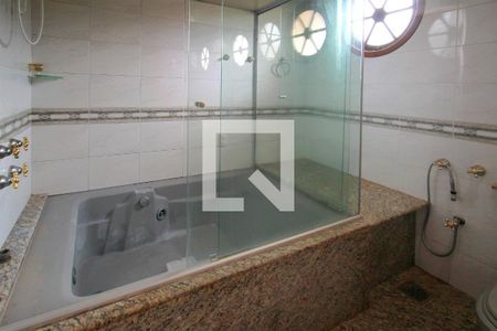 Banheiro 3 de casa à venda com 5 quartos, 4500m² em Vale dos Cristais, Nova Lima