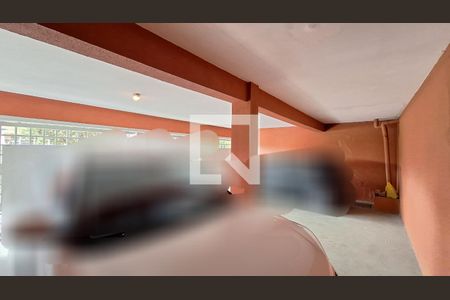 Garagem de casa à venda com 6 quartos, 100m² em Vila Romana, São Paulo