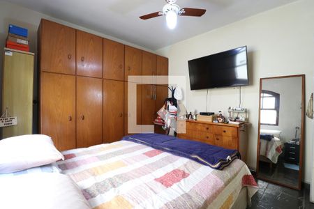 Suíte 2 de casa à venda com 6 quartos, 100m² em Vila Romana, São Paulo
