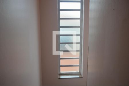 Escada de casa à venda com 3 quartos, 221m² em Vila Matilde, São Paulo