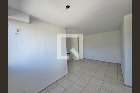 Sala de apartamento à venda com 2 quartos, 44m² em Recreio dos Bandeirantes, Rio de Janeiro