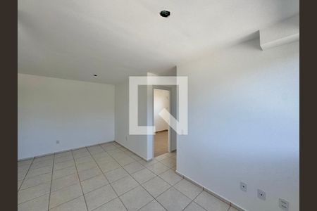 Sala de apartamento à venda com 2 quartos, 44m² em Recreio dos Bandeirantes, Rio de Janeiro