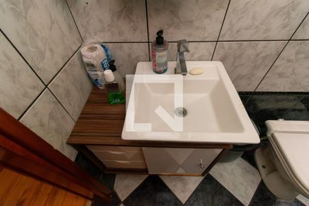 Banheiro de casa para alugar com 1 quarto, 97m² em Vila California, São Paulo