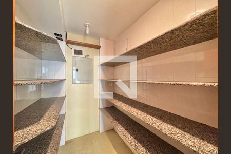 Cozinha - Despensa de apartamento à venda com 3 quartos, 270m² em Recreio Bendeirante, Rio de Janeiro