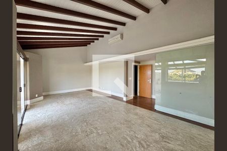 Sala de apartamento à venda com 3 quartos, 270m² em Recreio Bendeirante, Rio de Janeiro