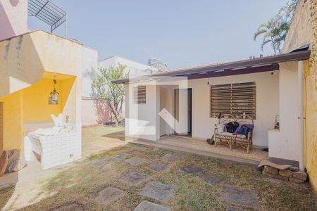 Quintal de casa à venda com 4 quartos, 600m² em Sumaré, São Paulo