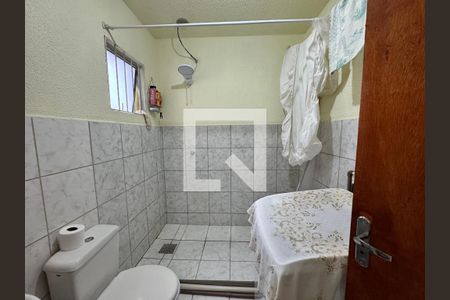 Banheiro de apartamento à venda com 2 quartos, 48m² em Campina, São Leopoldo