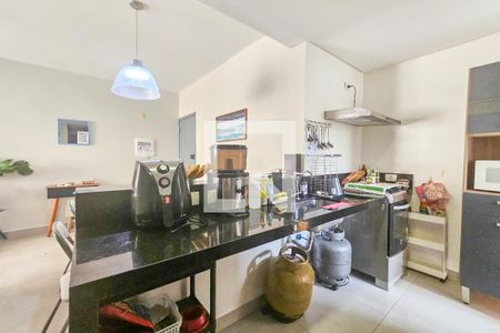 Cozinha de apartamento para alugar com 3 quartos, 75m² em Vila Julia, Guarujá