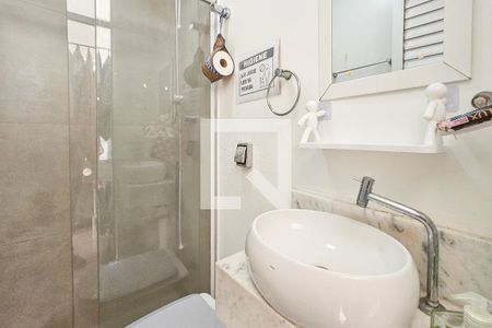 Área de serviço de apartamento para alugar com 3 quartos, 75m² em Vila Julia, Guarujá