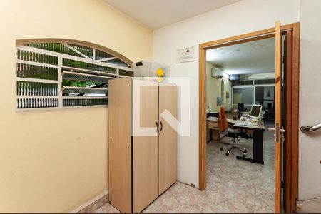 Circulação de casa à venda com 3 quartos, 279m² em Perdizes, São Paulo