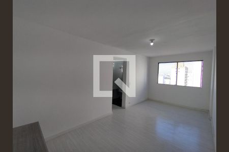 Sala de apartamento para alugar com 2 quartos, 51m² em Jardim Celeste, São Paulo
