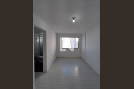 Sala de apartamento para alugar com 2 quartos, 51m² em Jardim Celeste, São Paulo