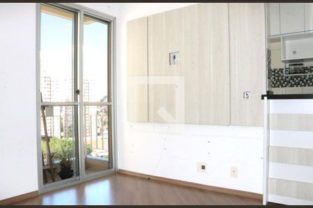Sala de apartamento para alugar com 2 quartos, 50m² em Jd Alzira, São Paulo
