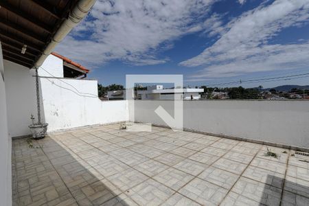 Varanda de casa para alugar com 3 quartos, 395m² em Vila Nova Socorro, Mogi das Cruzes