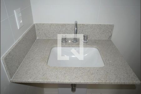 Banheiro de kitnet/studio à venda com 1 quarto, 38m² em Jardim Paulista, São Paulo