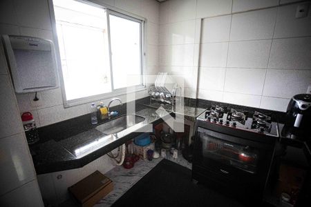 Cozinha de apartamento à venda com 2 quartos, 78m² em Buritis, Belo Horizonte
