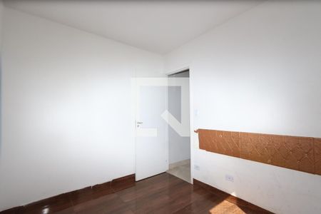 Quarto 1 de apartamento para alugar com 2 quartos, 47m² em Vila Antonieta, São Paulo
