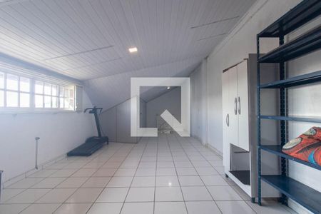Quarto 2 de casa para alugar com 3 quartos, 126m² em Cajuru, Curitiba