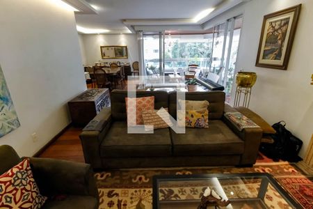 Sala de apartamento à venda com 4 quartos, 190m² em Real Parque, São Paulo