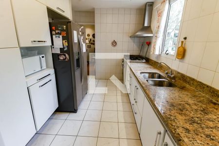 Cozinha - Armários de apartamento à venda com 4 quartos, 190m² em Real Parque, São Paulo