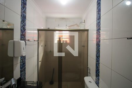Banheiro de casa à venda com 5 quartos, 250m² em Vila Cunha Bueno, São Paulo