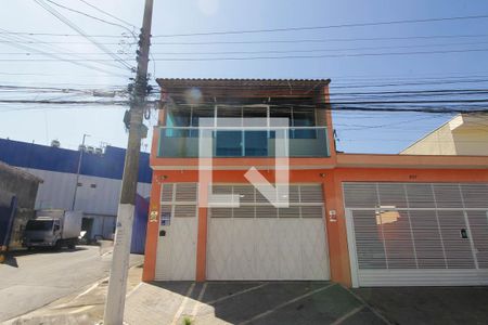 Fachada de casa à venda com 5 quartos, 250m² em Vila Cunha Bueno, São Paulo