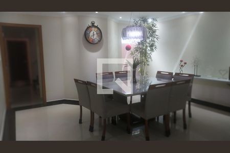 Sala de casa à venda com 4 quartos, 302m² em Parque das Nações, Santo André