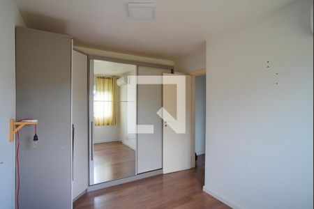 Quarto 1 de apartamento para alugar com 2 quartos, 66m² em Morro Santana, Porto Alegre