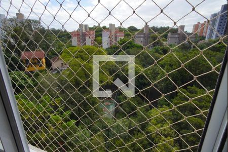 Quarto 1 - Vista de apartamento para alugar com 2 quartos, 66m² em Morro Santana, Porto Alegre