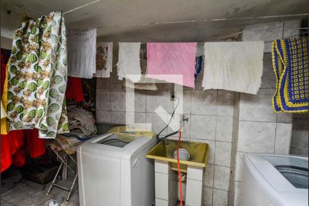 Área de Serviço de casa para alugar com 3 quartos, 160m² em Vila Luzita, Santo André
