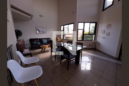 Sala de casa à venda com 2 quartos, 541m² em Santa Amélia, Belo Horizonte