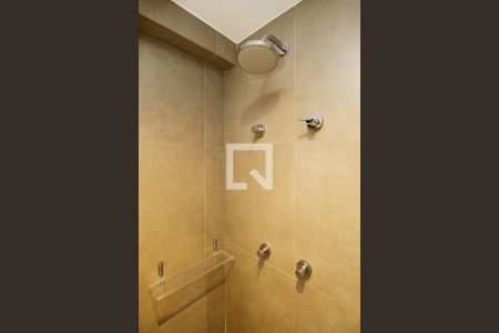 Banheiro de kitnet/studio à venda com 1 quarto, 21m² em Jardim Paulista, São Paulo