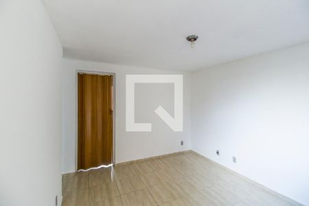 Sala de apartamento para alugar com 2 quartos, 54m² em Jardim Maria Beatriz, Carapicuíba
