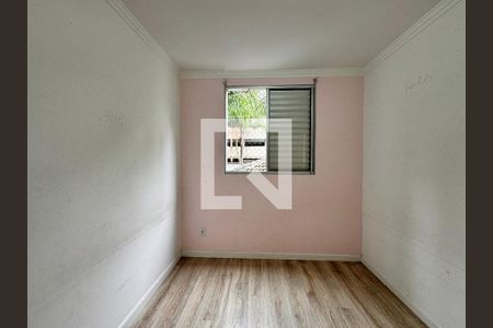 Quarto 2 de apartamento à venda com 2 quartos, 50m² em Parque Sao Vicente, Santo André