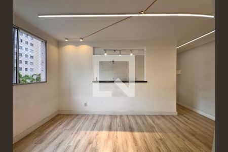 Sala de apartamento à venda com 2 quartos, 50m² em Parque Sao Vicente, Santo André