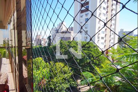 Varanda - Vista de apartamento à venda com 3 quartos, 186m² em Petrópolis, Porto Alegre