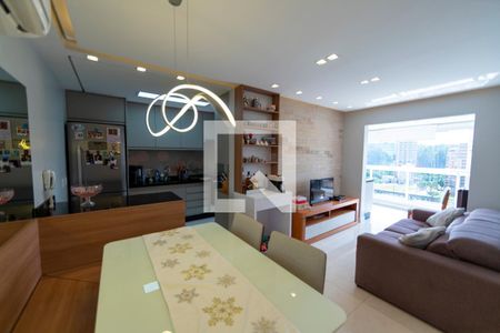 Sala de apartamento à venda com 2 quartos, 66m² em Empresarial 18 do Forte, Barueri