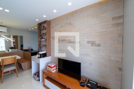 Sala de apartamento à venda com 2 quartos, 66m² em Empresarial 18 do Forte, Barueri
