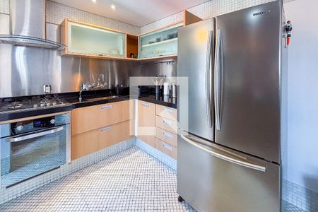 Cozinha de apartamento à venda com 1 quarto, 118m² em Sumarezinho, São Paulo