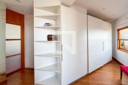 Closet Suíte de apartamento à venda com 1 quarto, 118m² em Sumarezinho, São Paulo