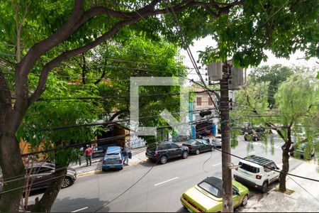 Vista de apartamento à venda com 2 quartos, 74m² em Pompeia, São Paulo