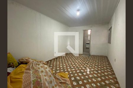 Quarto 2 de casa à venda com 8 quartos, 136m² em Regina, Contagem