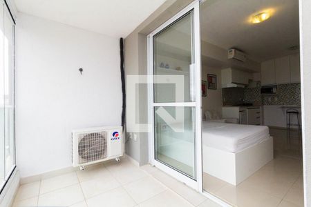Varanda de kitnet/studio para alugar com 1 quarto, 35m² em Vila Gomes Cardim, São Paulo