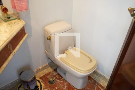 Banheiro de apartamento à venda com 3 quartos, 125m² em Vila Regente Feijó, São Paulo