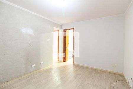 Sala de apartamento para alugar com 2 quartos, 42m² em Jardim Redil, São Paulo